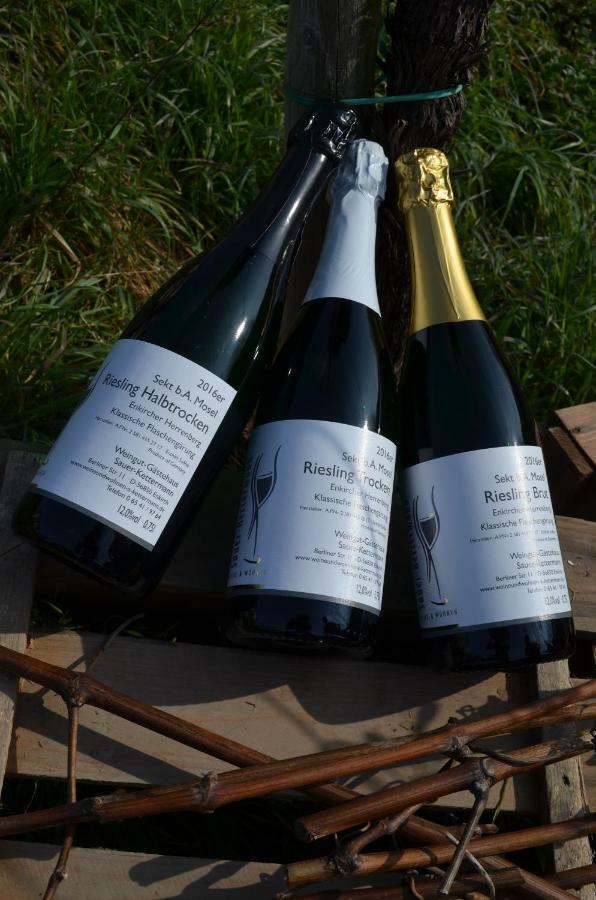 Weingut Sauer-Kettermann Villa Enkirch Eksteriør bilde